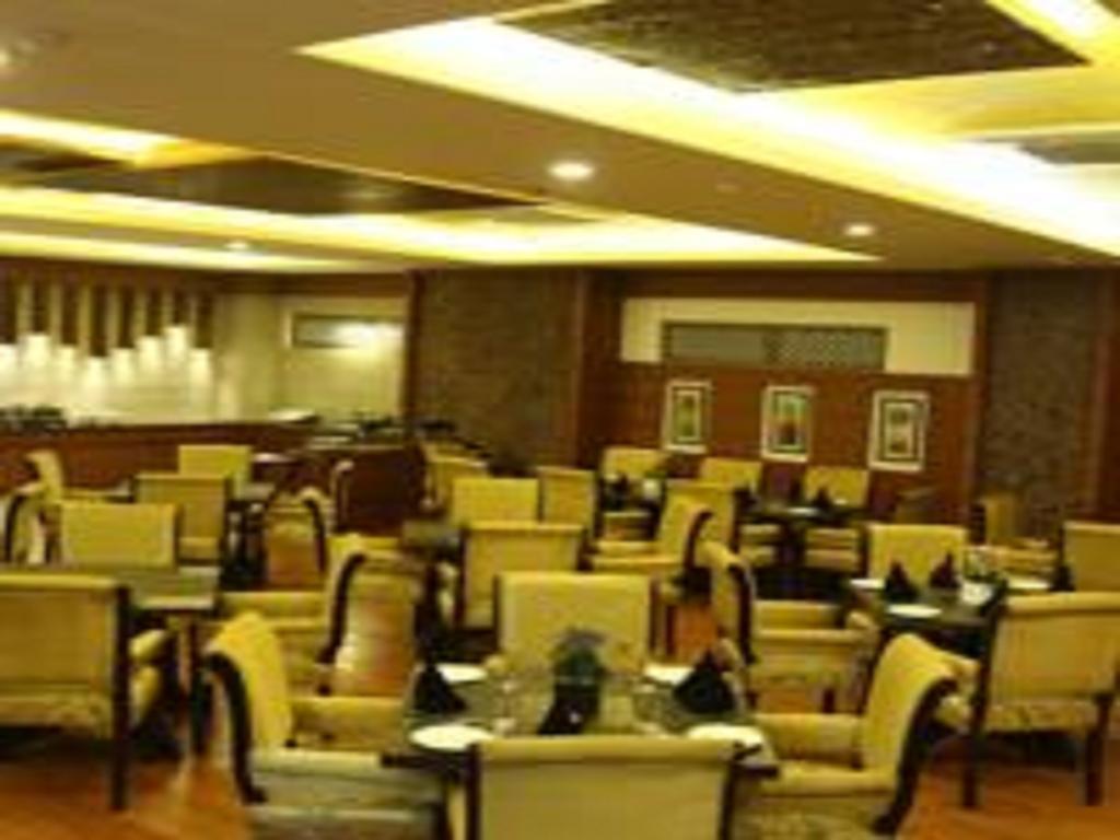 Chandīgarh Hotel Turquoise מראה חיצוני תמונה